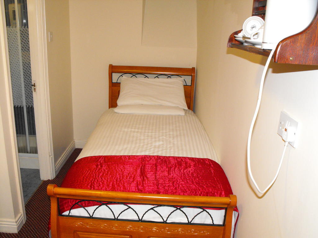 Hazelbrook Lodge - Dublin — Photos 1